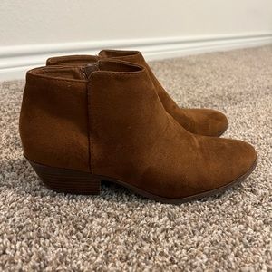 Women’s Brown Suede Ankle Boots/Booties